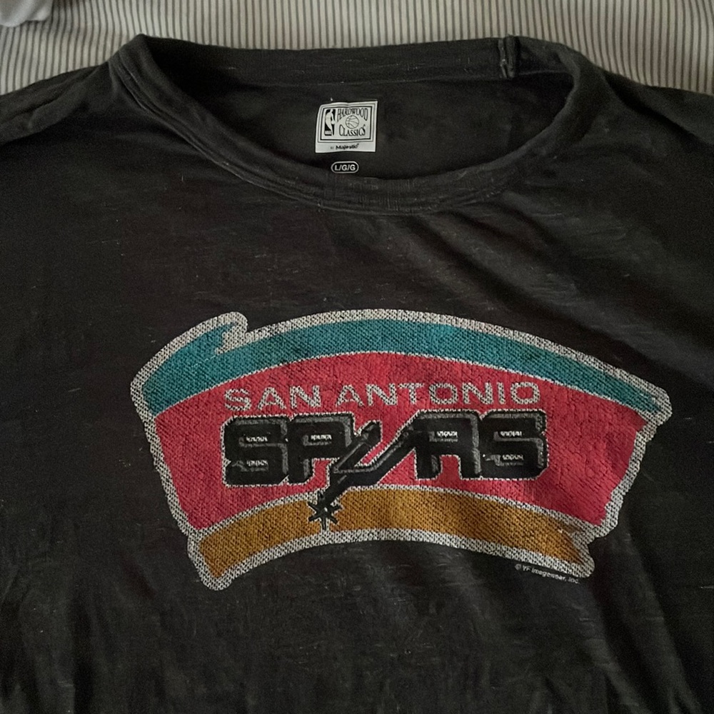 San Antonio Spurs T shirt